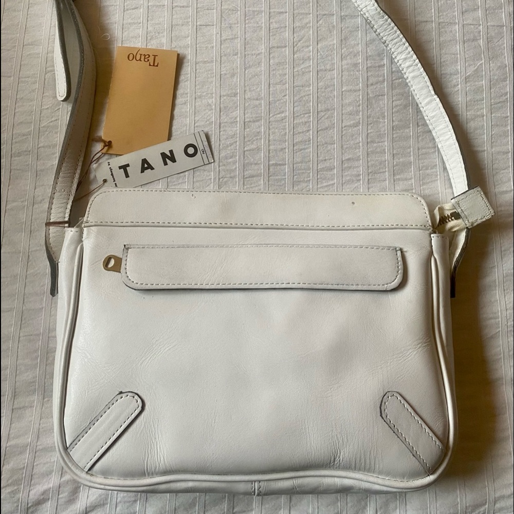 Tano of Madrid white handbag,leather